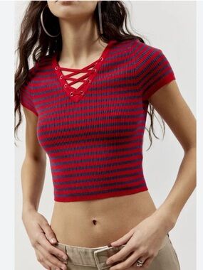 BDG Harley Lace-Up Short Sleeve Sweater Sz M